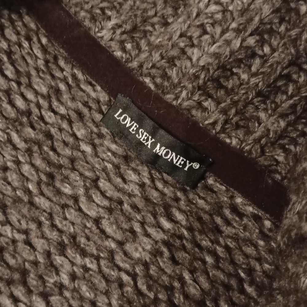 Italian sweater - Picture 2 of 15